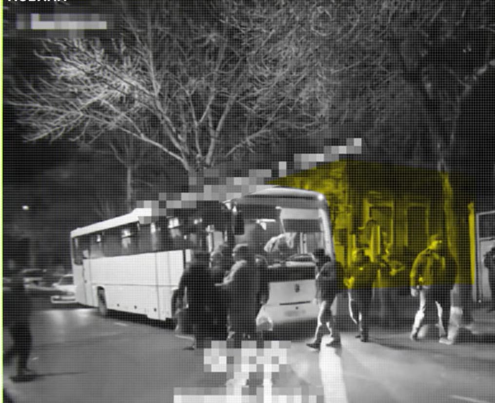 Суспільне Новини: "У 17 вже отримують повістки | Як Росія призиває чоловіків на окупованих територіях"
