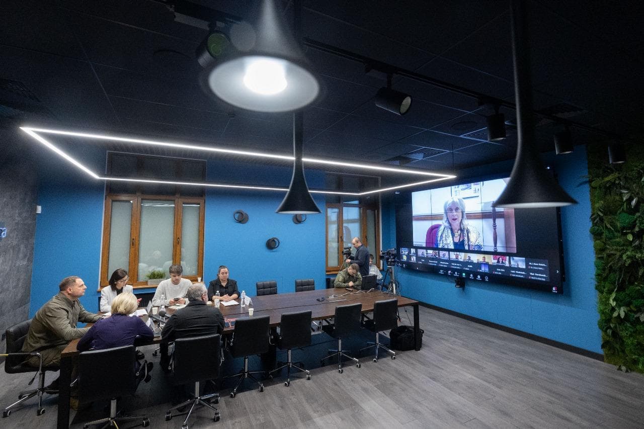 Україна представляє другий Білий документ ""Реінтеграція дітей, які пережили депортацію та примусове переміщення: міжнародні стандарти та найкращі практики для України""