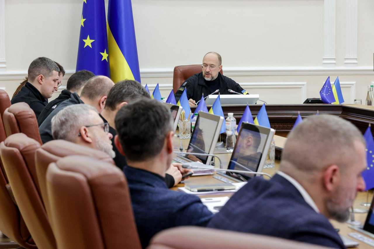 Зобов'язання України щодо возз'єднання депортованих дітей з їхніми родинами